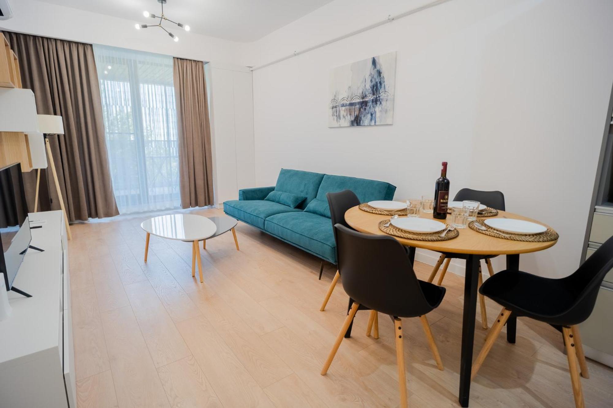 Amazing View Apartments - Iuliu Maniu & Politehnica Park Bucarest Esterno foto