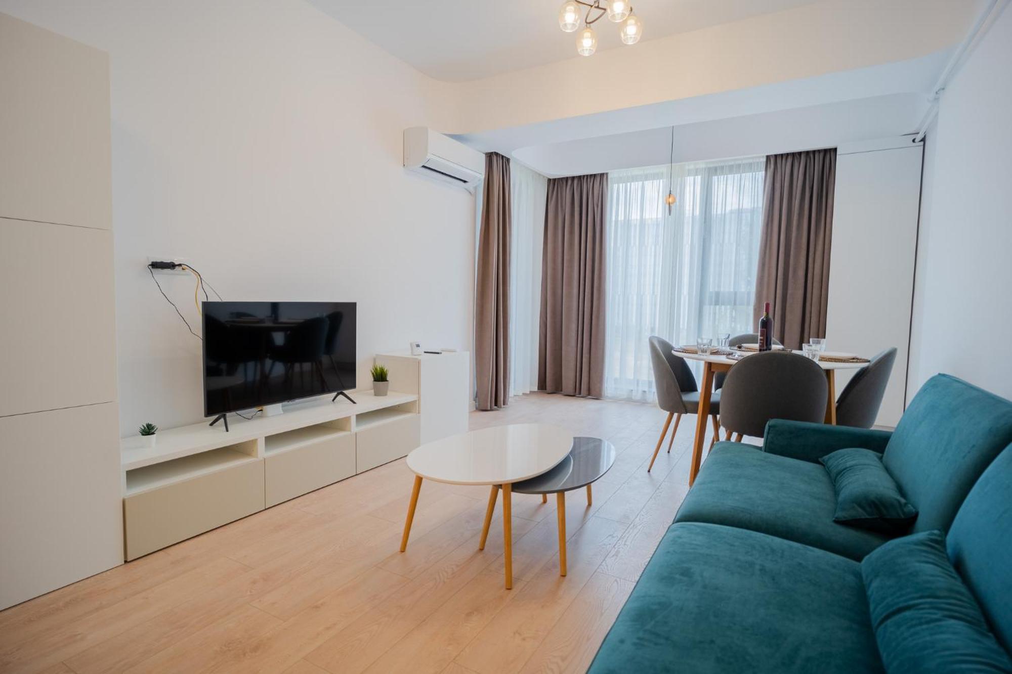 Amazing View Apartments - Iuliu Maniu & Politehnica Park Bucarest Esterno foto