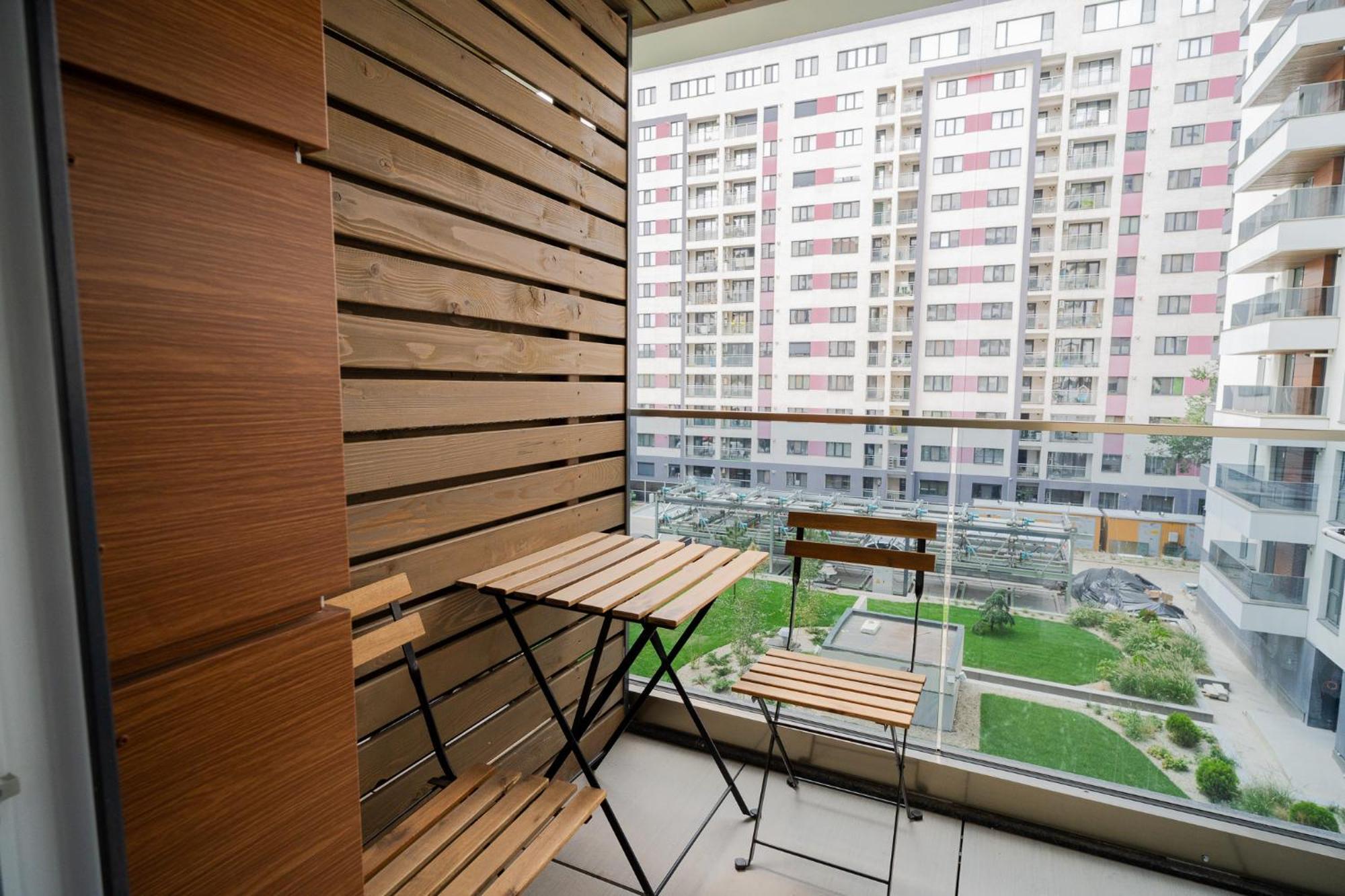 Amazing View Apartments - Iuliu Maniu & Politehnica Park Bucarest Esterno foto
